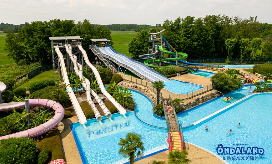 Image 2: Vieni a scoprire Ondaland, l'Acquapark più grande d'Italia!