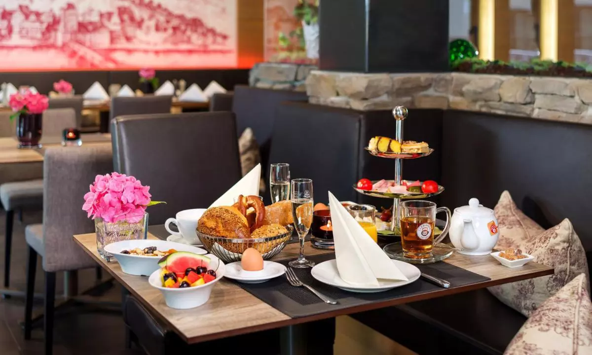 Regensburg: 2-5 Nächte inkl. Frühstück, Dinner und Wellness