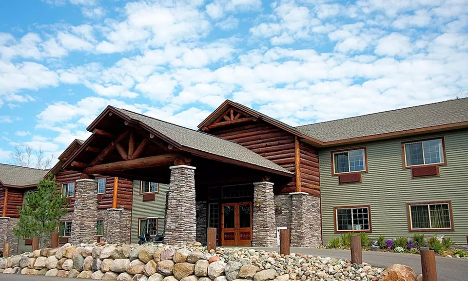 Stay with Dining Credit at Whitefish Lodge & Suites in Crosslake, MN - Primary Image