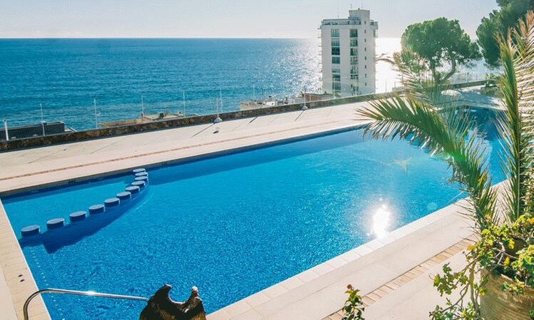 Lloret de Mar : chambre standard en ½ pension ou pension complète