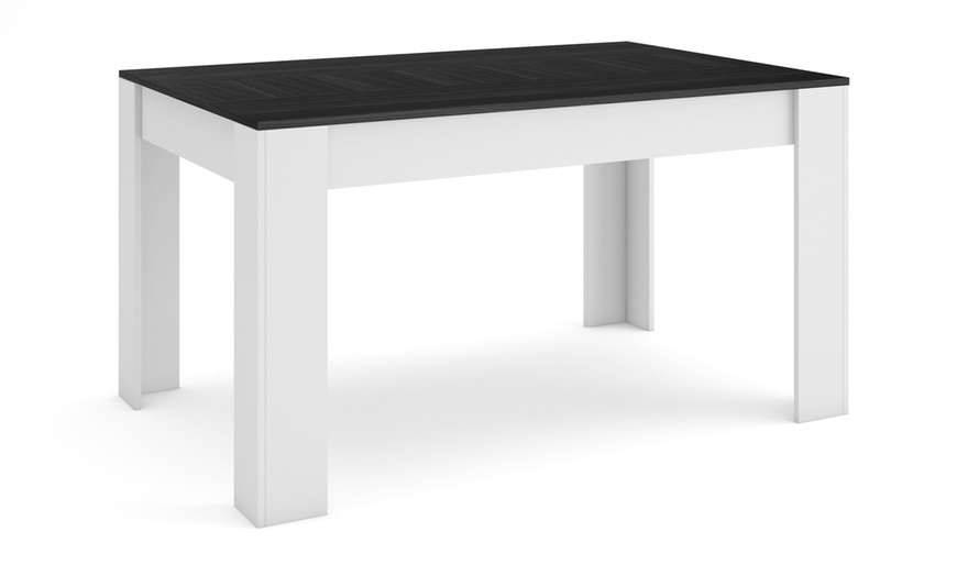 Image 22: Eettafel 'Exo'