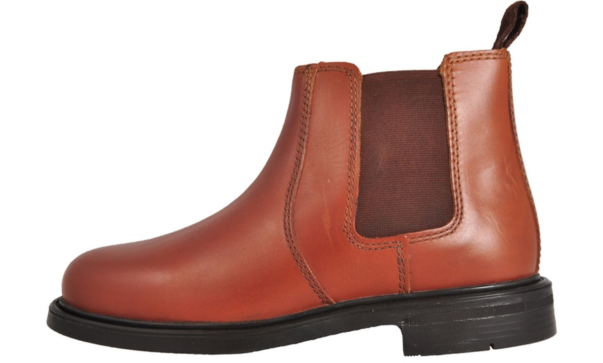 Image 4: Red Tape Chelsea Boots