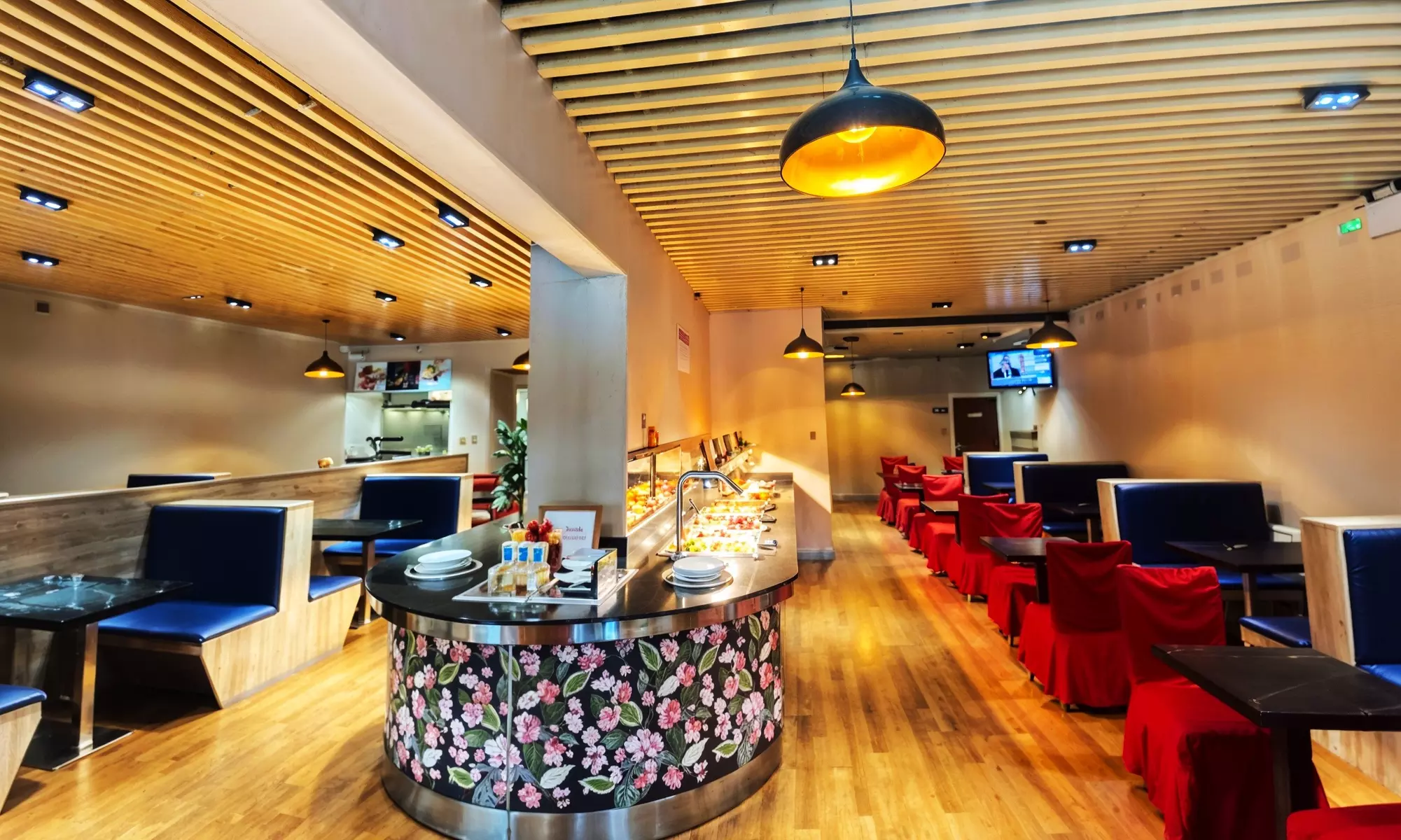 Up to 35% Off on  at Fortune Terrace Buffet