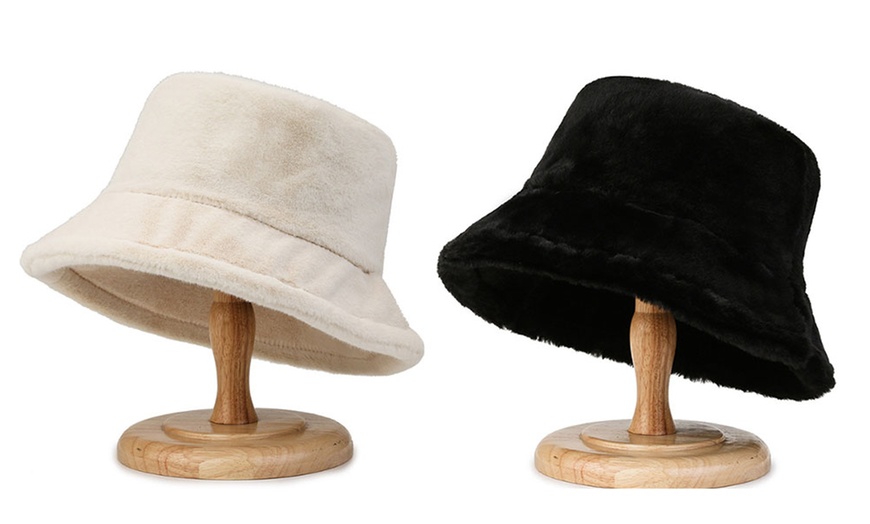 Image 7: One or Two Women's Plush Bucket Hat