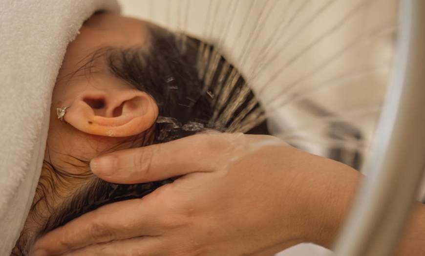 Image 3: Japanese Head Spa - Full Experience