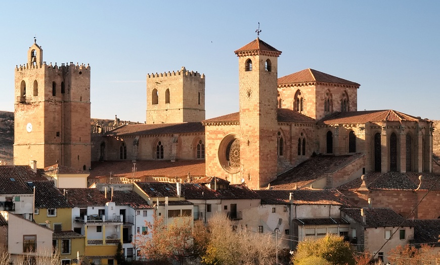 Image 2: Sigüenza, Guadalajara: estancia en habitación twin