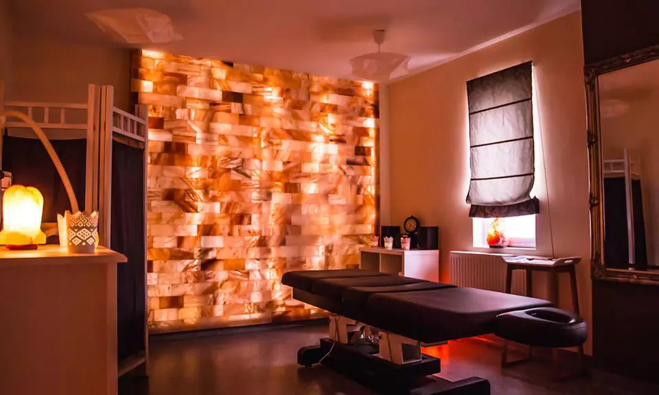 Relaksacyjne przedpołudniowe seanse w grocie solnej