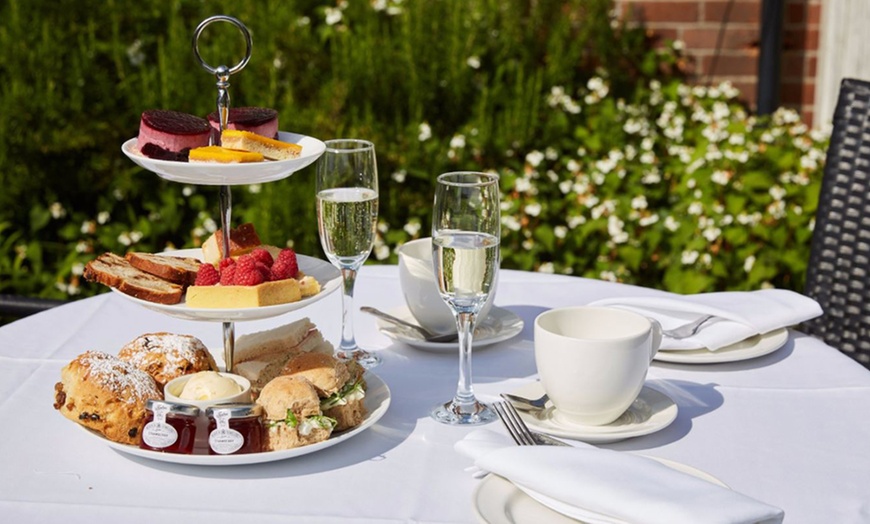 Image 1: Sparkling Afternoon Tea for Two