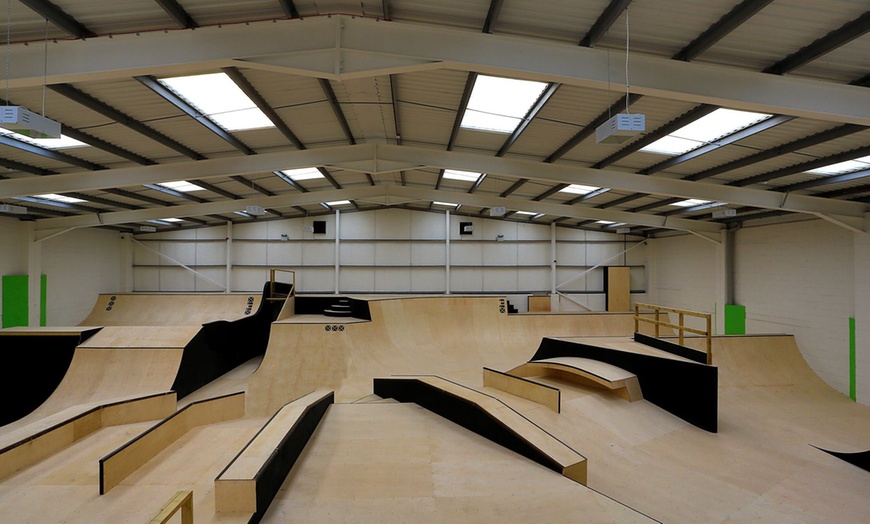 Image 2: Skatepark Session
