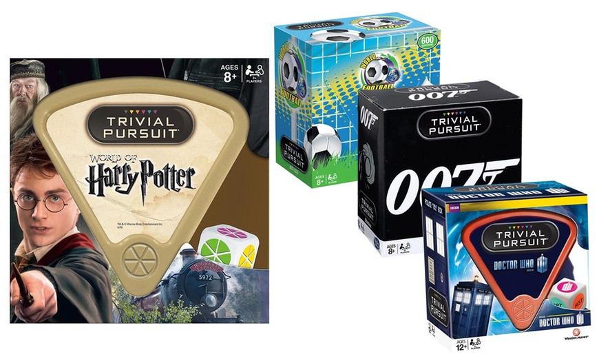 Image 1: Trivial Pursuit Set