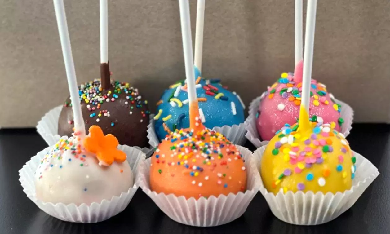Enjoy Cake Pops, Cupcakes, Cookies & More Delicious Treats