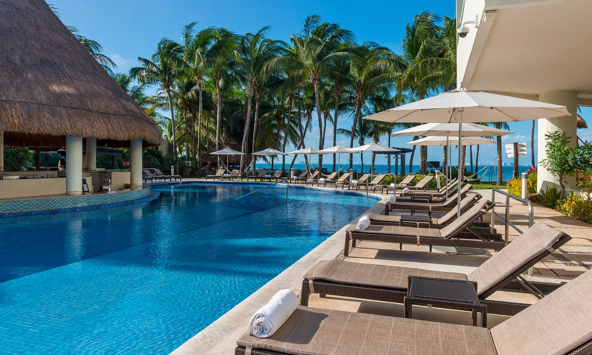 ✈ 3- or 5-Night All-Inclusive Isla Mujeres Palace. Price is per Person, Based on Two Guests per Room. - Second Medium