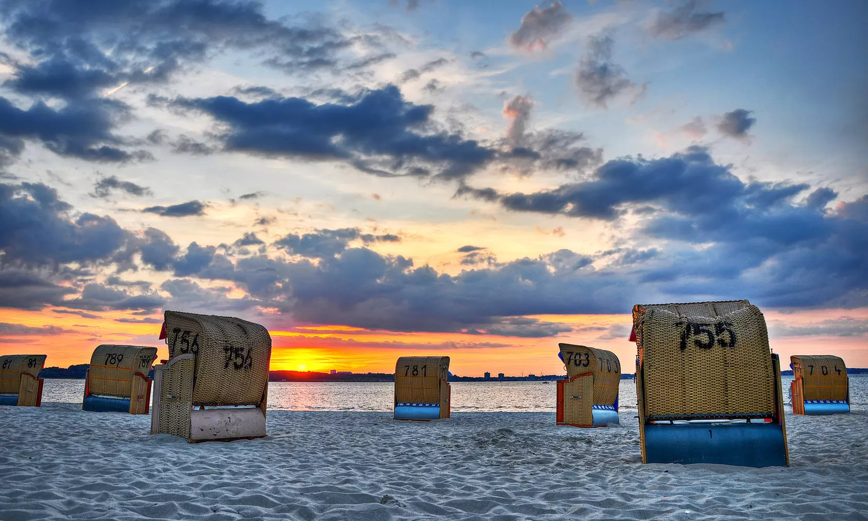 Fehmarn: 3, 4 oder 6 Tage für Zwei inkl. Frühstück, Waffelzeit und Dinner im 4* Strandhotel Bene - Primary Image