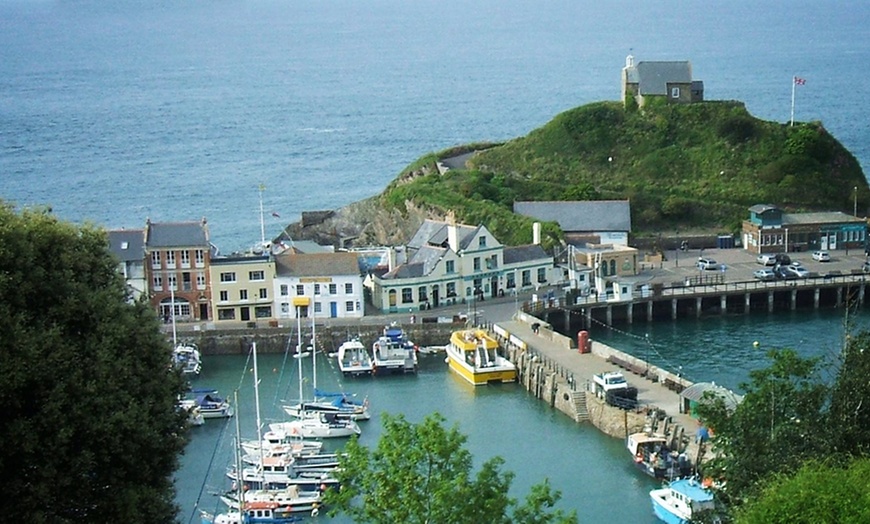 Image 8: North Devon Coast Stay With Dinner