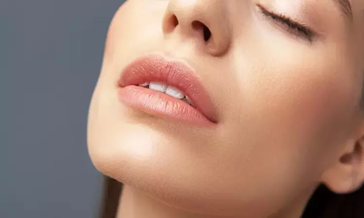 Maquillage permanent lèvres