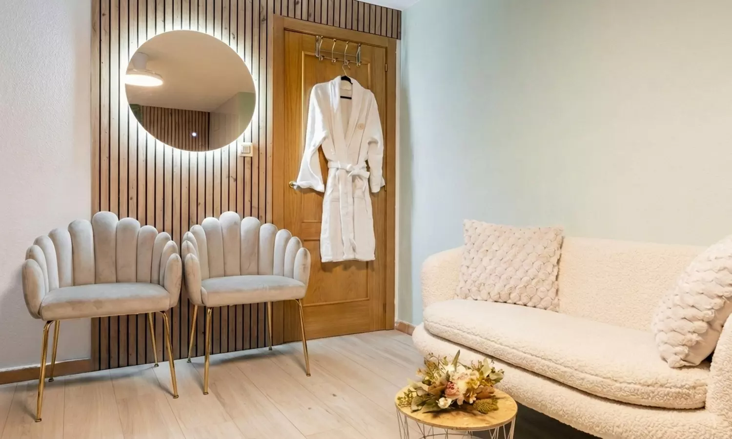 Limpieza facial 6 en 1 con punta de diamante y opción a extras para 1