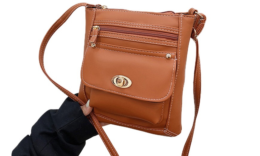 Image 11: Women's Vintage Style Crossbody Shoulder Bag