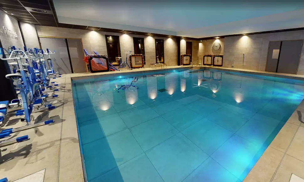 Initiez-vous ou vos petits aux joies de l'eau avec Swim Stars