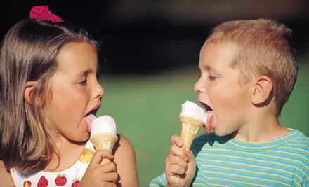 Sandwiches and Frozen Treats Friday–Sunday or Monday–Thursday at Polly’s Freeze in Georgetown - Primary Image