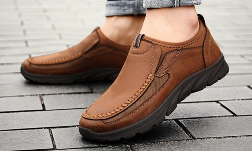 Image 9: Men's Faux Leather Casual Shoes