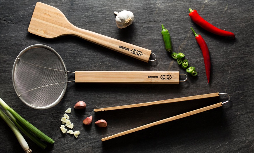 Image 2: Typhoon Wok and Utensil Set