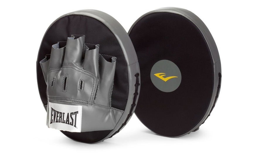 Image 1: Everlast Boxing Pads