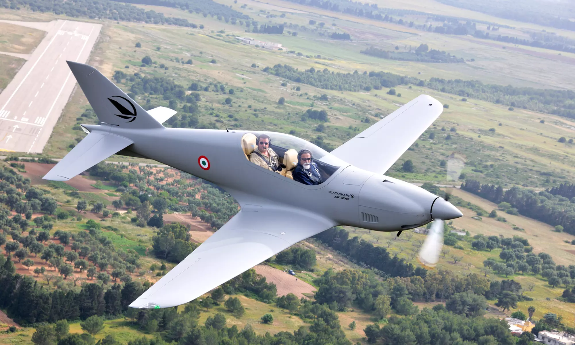 30 oder 60 Min. Kampfflugzeug-Erlebnis / Selber Fliegen für 1 Person