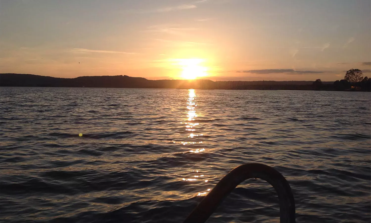 Lorraine : 1 ou 2 nuits avec petit déjeuner, spa & package romantique en option aux Nuits Insolites de Madine - Second Medium