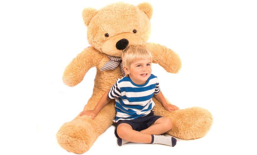 Image 6: Oversized Soft Teddy Bear