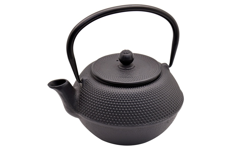 Image 6: Cast Iron Teapot