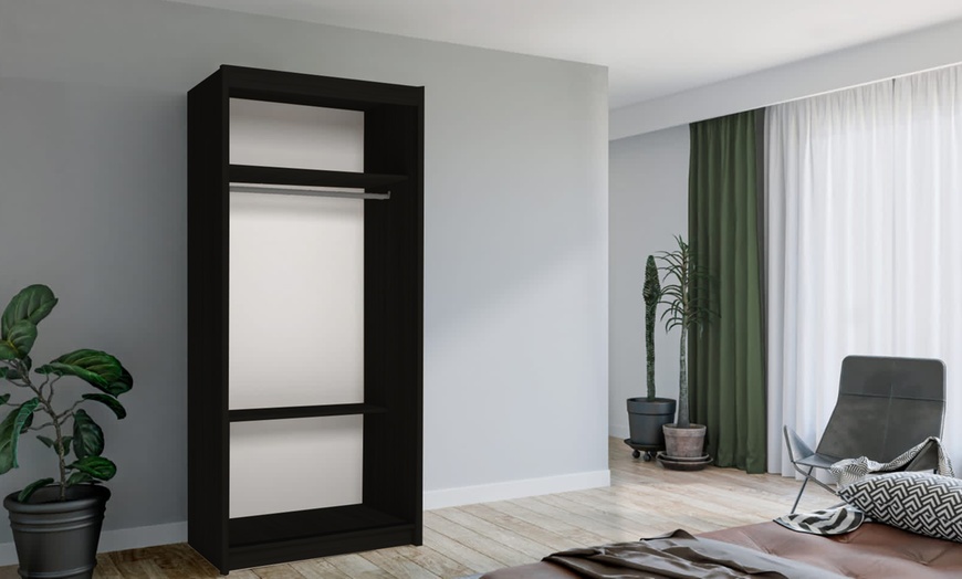 Image 7: Double Mirror Sliding Door Wardrobe