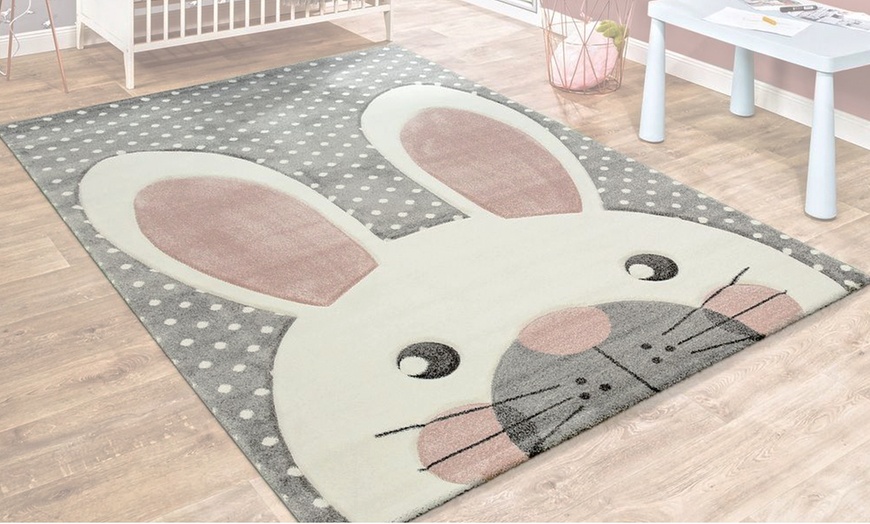 Image 3: Pastel Rug