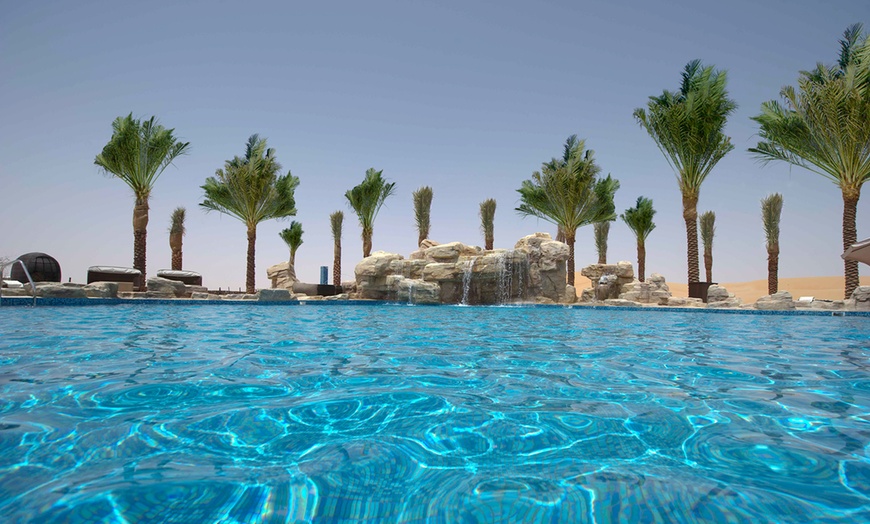 Image 3: Desert Safari with Pool Access and Drinks
