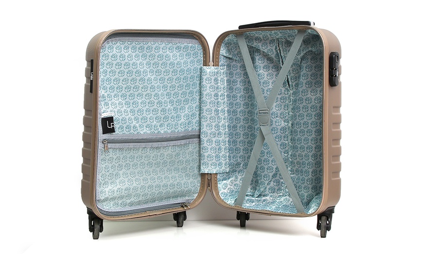 Image 19: Trolley Bag and Vanity Case Set