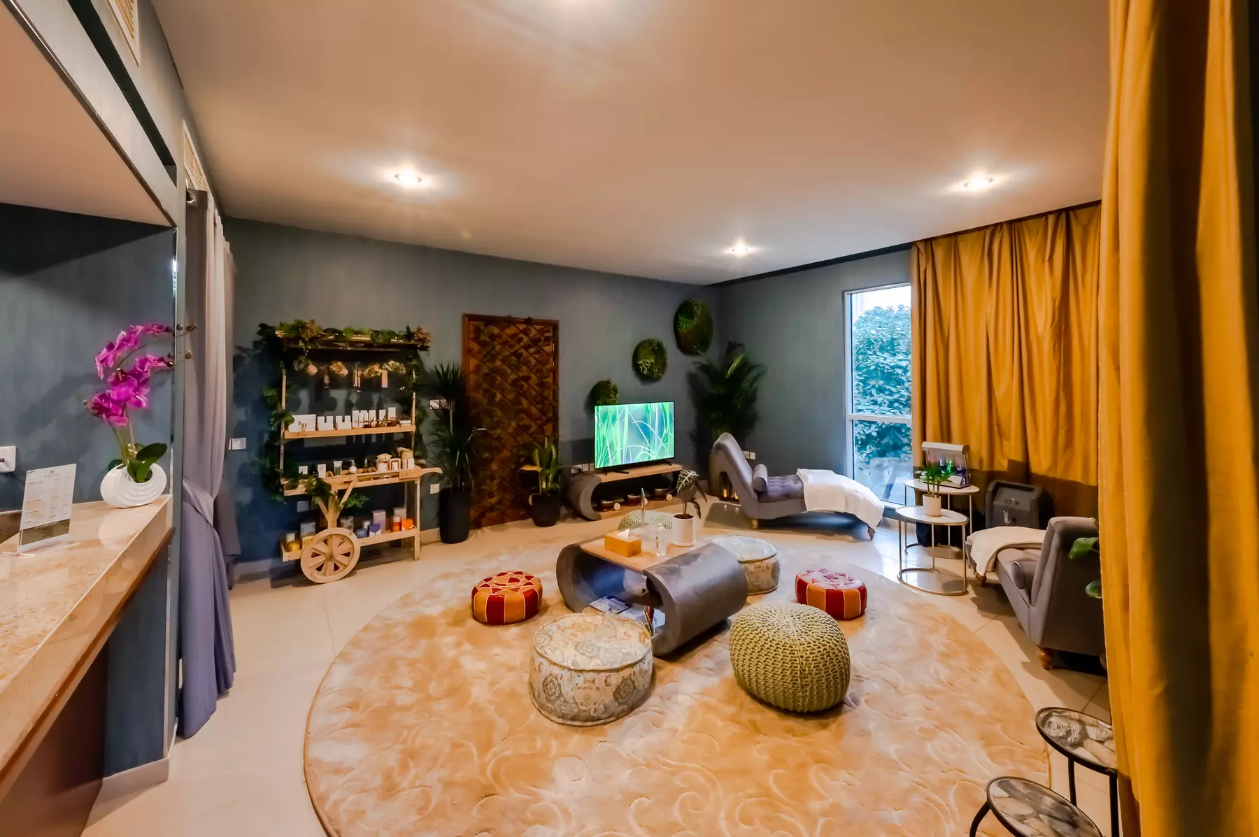 60 or 90-Minute Spa Treatment with Spa Access and Oxygen Therapy