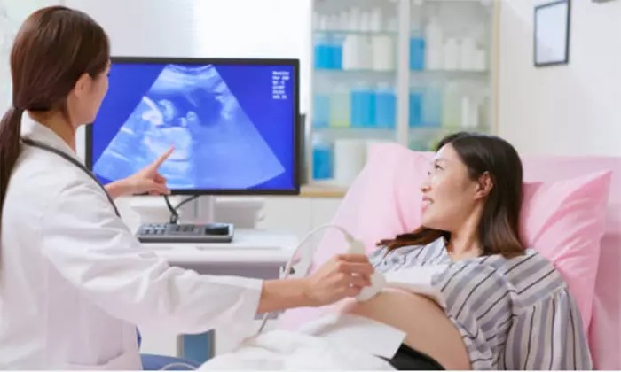 Early Pregnancy Scan 6 to 12 Weeks with 2 Prints Available