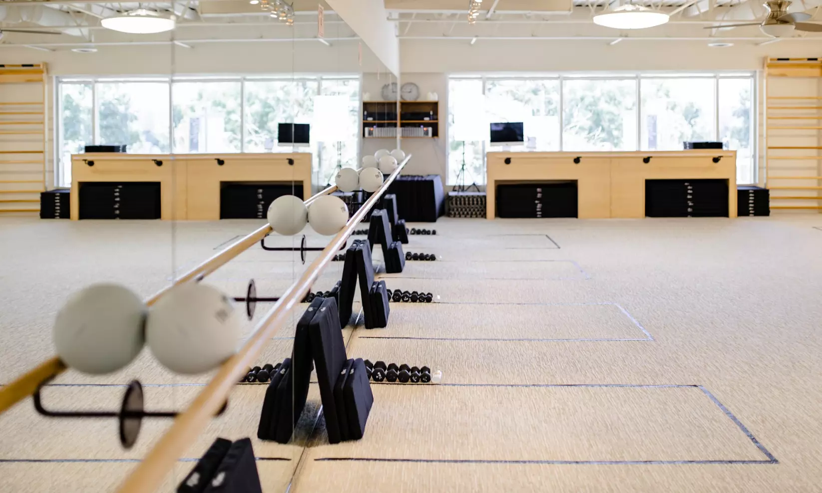 One Month or Two Weeks of Unlimited Online and In-Studio Classes at The Bar Method (Up to 71% Off) - Primary Image