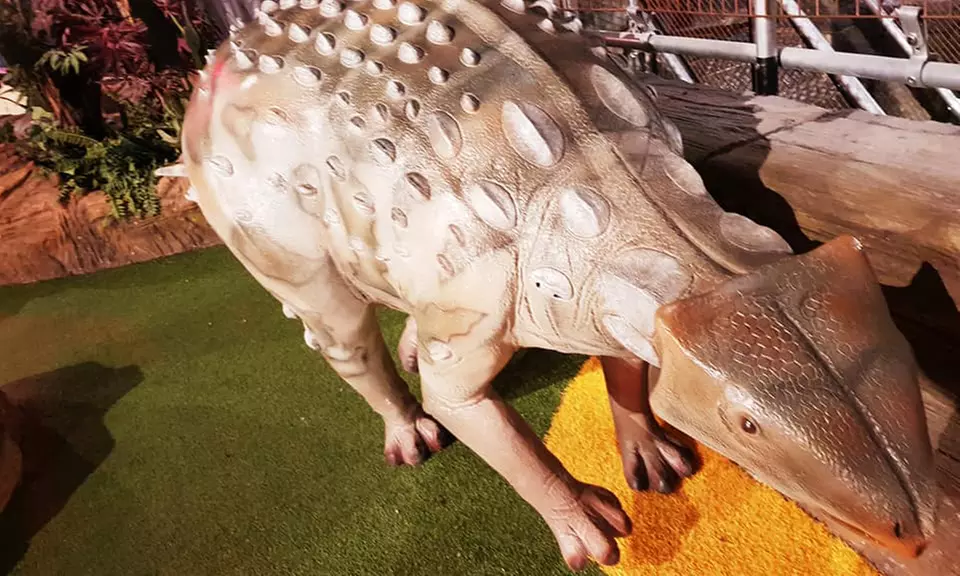 Up to 44% Off on Golf - Indoor at Amazonia