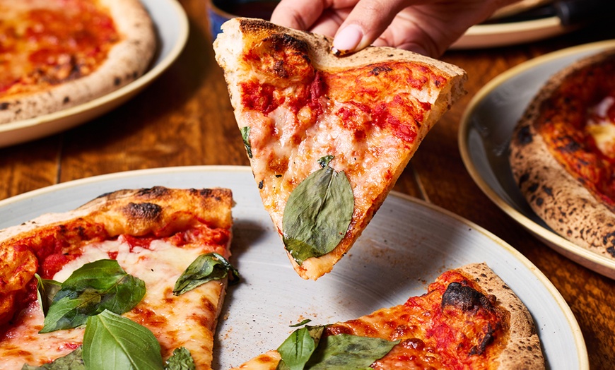 Image 12: Social Pub & Kitchen | Burgers, Pizzas, Wings, Sharers | 