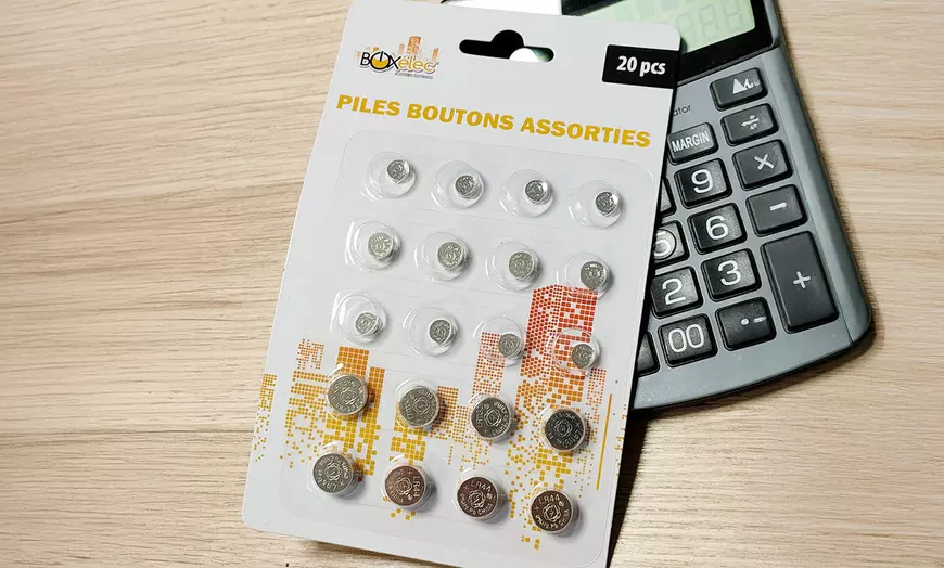 Image 4: 20-Pack of Assorted Button Cell Batteries