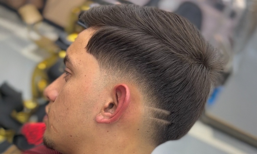 Image 3: Upgrade Your Look with Haircut & Beard Trim Package