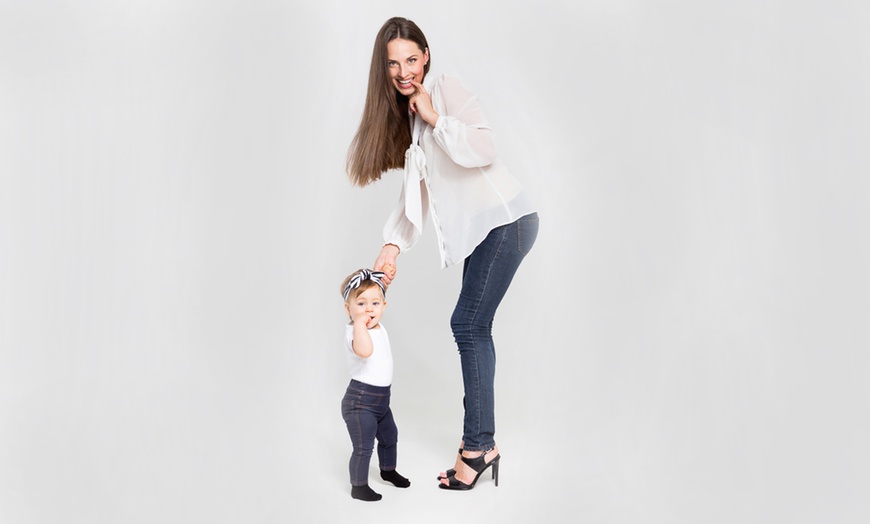 Image 7: Fotoshooting zum Thema nach Wahl für bis zu 20 Personen