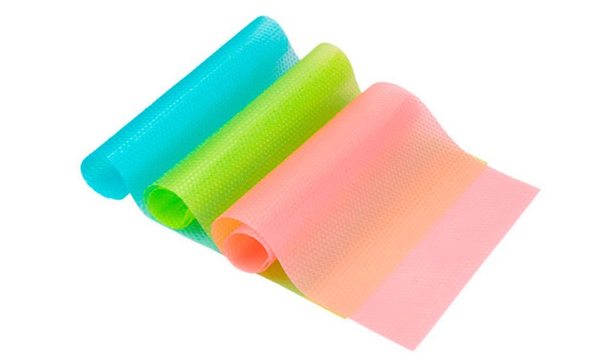 Image 7: Fridge Freshness Silicone Mats