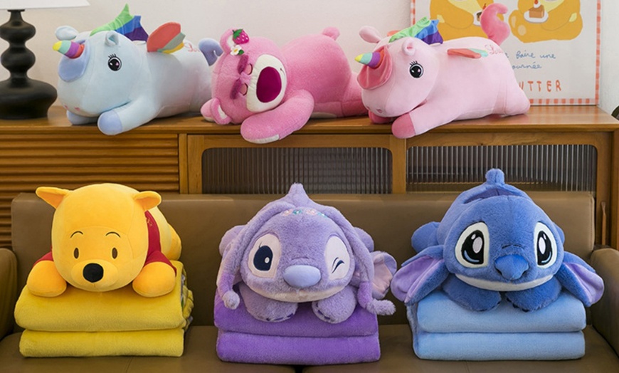 Image 3: Cartoon Pillow Blanket