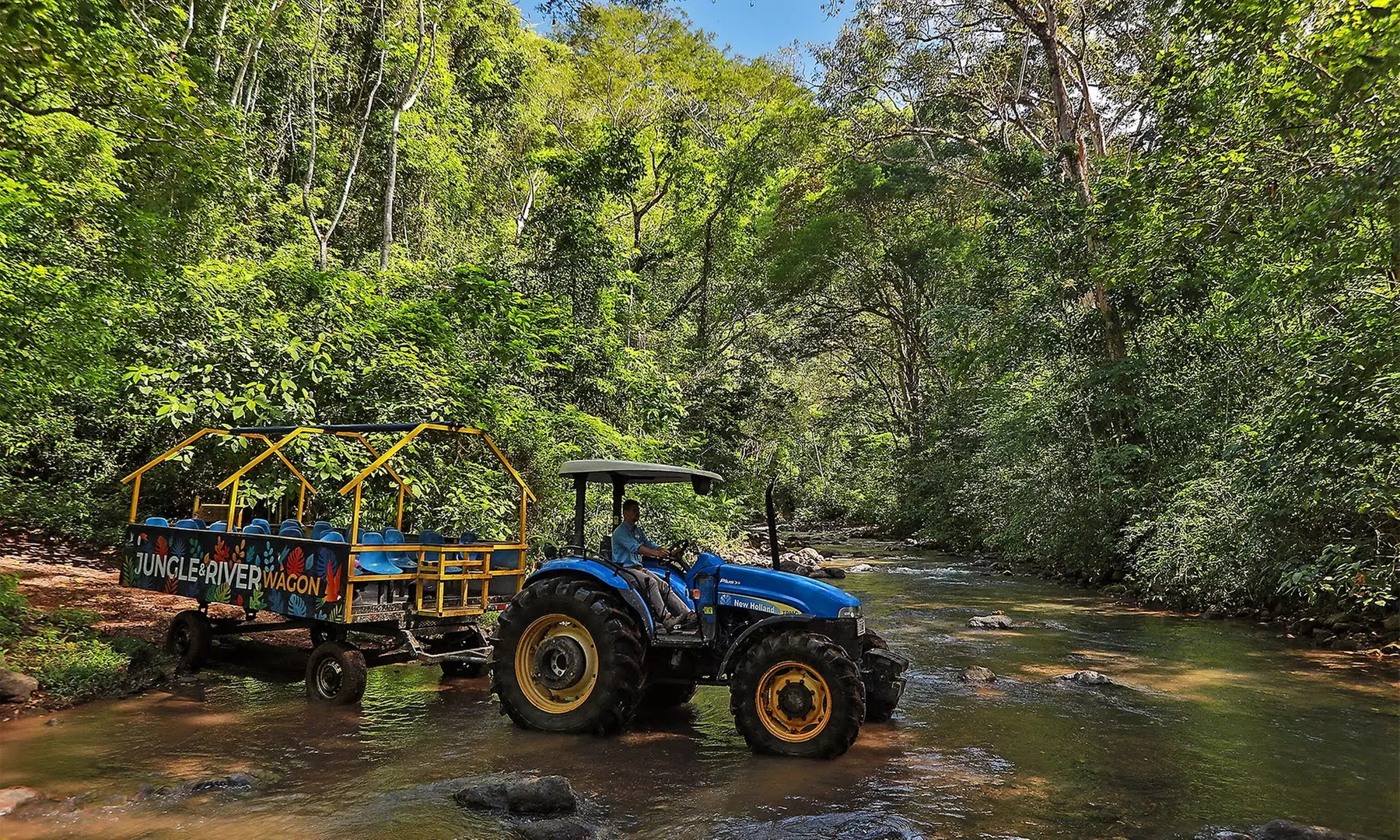 Stay with $20 Daily Resort Credit and Activity at Hotel Villa Lapas in Puntarenas, CR. Airfare not included. - Primary Image