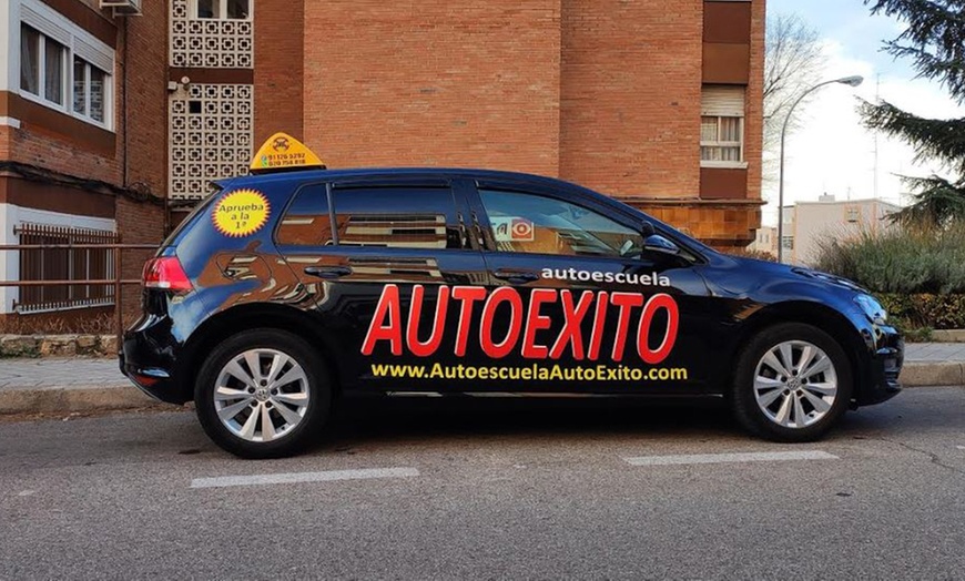 Curso Para El Carné De Coche B - Autoescuela Auto Éxito | Groupon