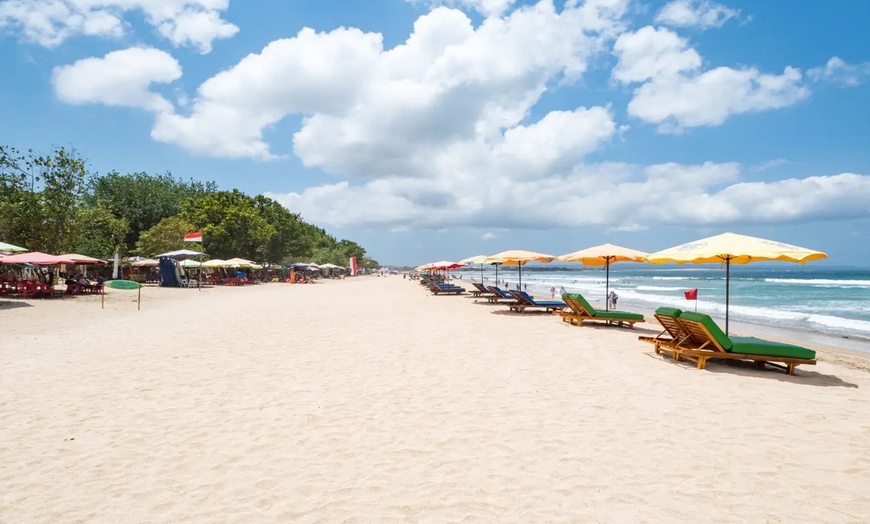 Image 2: ✈ 11-Day Vacay in Bali & Gili Islands w/Air from Great Value Vacations