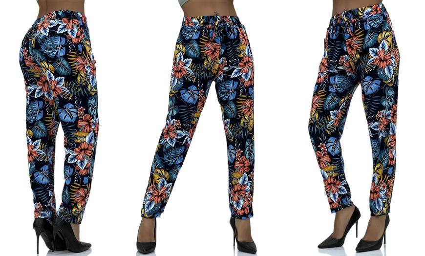 Image 14: Women's Travel Printed Cotton Trousers
