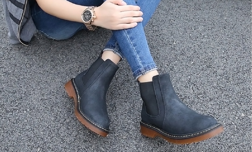 Image 10: Women's Chelsea Ankle Boots