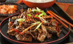 Credit Toward 4* Asian Fusion Food and Drinks at Halo Halo Restaurant (Up to 36% Off)